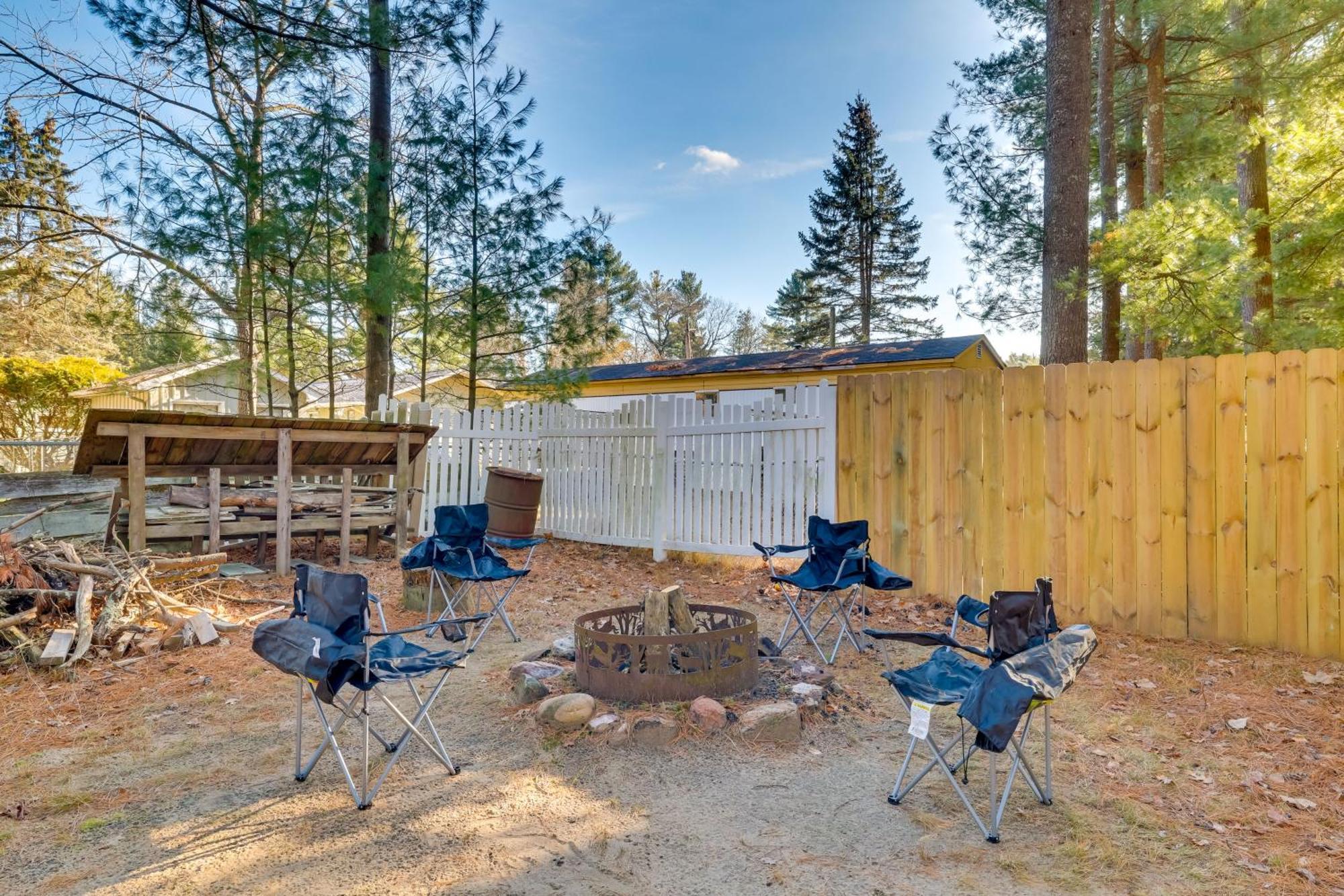 Wisconsin Cabin With Atv Trails, Near Lake Arbutus! Hatfield المظهر الخارجي الصورة